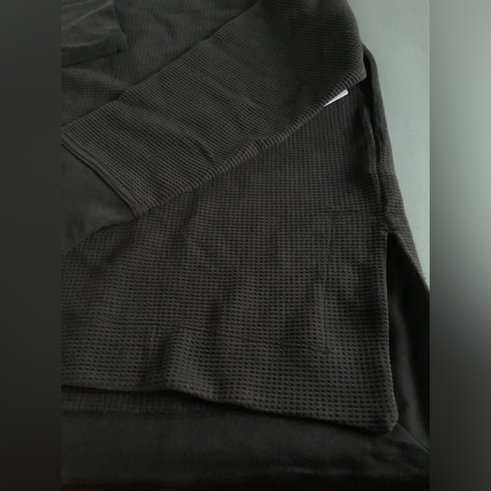 ATHLETA - Picture 5 of 15